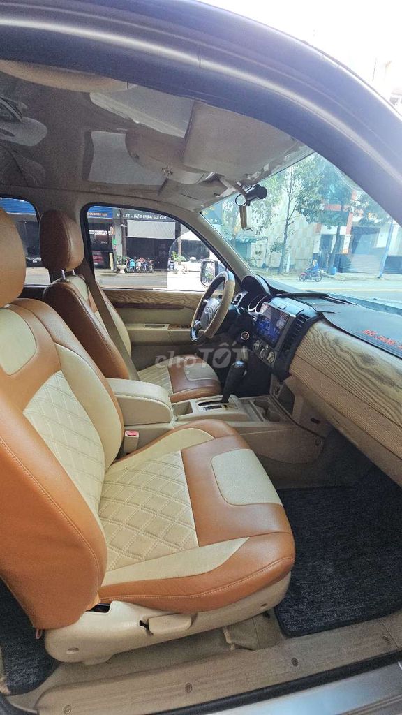 Ford everest 2010 2.5L 4x2 AT - 150000 km. Mua bán Ô tô tại Thị xã Bến Cát Bình Dương được đăng bởi Hoàng Nam hình 10