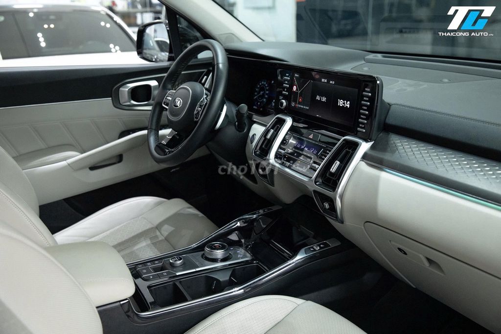 Kia Sorento 2022 Signature 2.2 AT AWD - 17000 km. Mua bán Ô tô tại Quận Gò Vấp Tp Hồ Chí Minh được đăng bởi NGUYỄN MINH VUA XE LƯỚT hình 10
