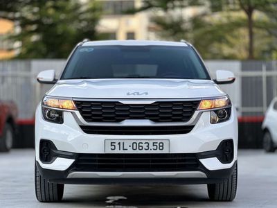 Kia Seltos 2022 1.4 turbo deluxe - 19000 km