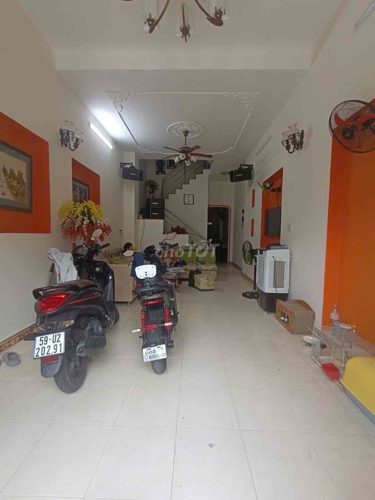 NHÀ 4 TẦNG 88M2 KHU BÌNH HƯNG ĐỐI DIỆN BẾN XE Q8