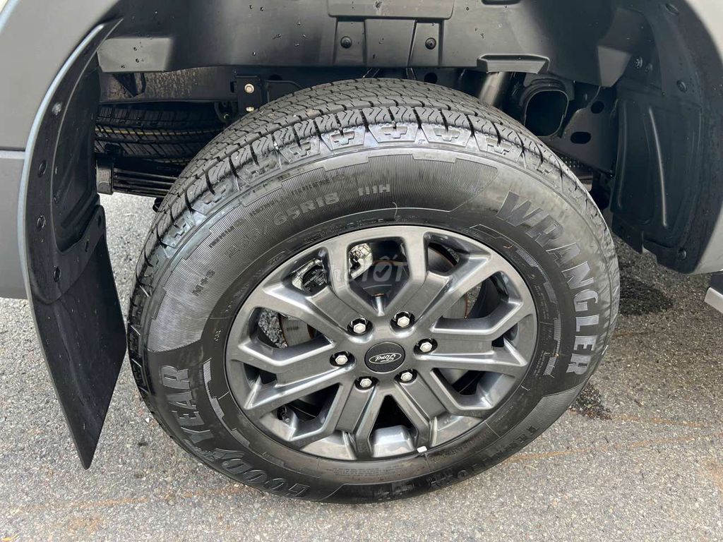 FORD RANGER WILDTRAK 2024. Mua bán Ô tô tại Thành phố Thủ Đức Tp Hồ Chí Minh được đăng bởi Ms Hiệp  hình 17