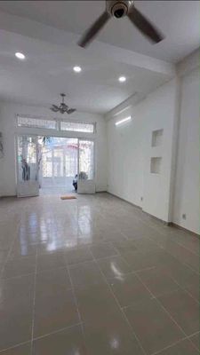 Cho thuê Mặt Bằng riêng biệt, HXH, Lê Quang Định P7 BT