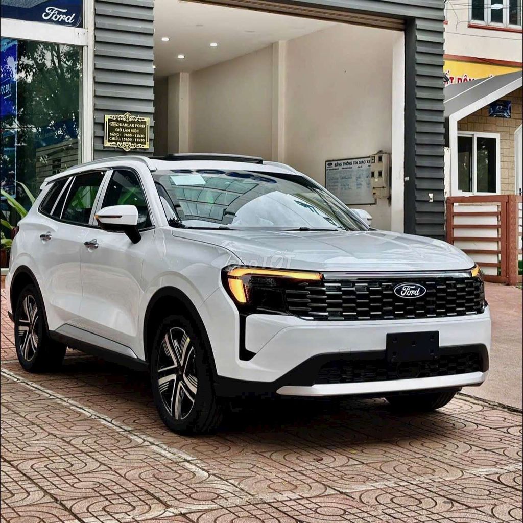 1120 2025 Titanium X 1.5 AT. Mua bán Ô tô tại Huyện Châu Thành Tiền Giang được đăng bởi Thư Trương Ford hình 2