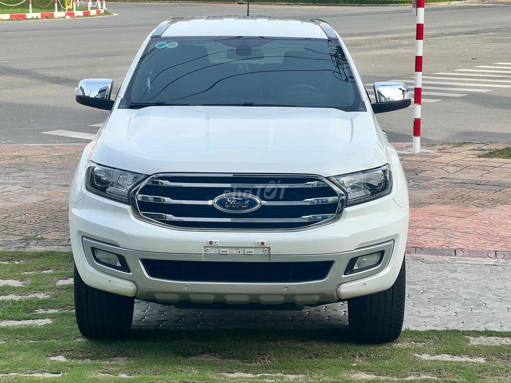 Ford Everest 2020 Titanium 2.0L AT 4x2 - 45000 km. Mua bán Ô tô tại Quận Cái Răng Cần Thơ được đăng bởi Nguyễn Nhân  hình 2