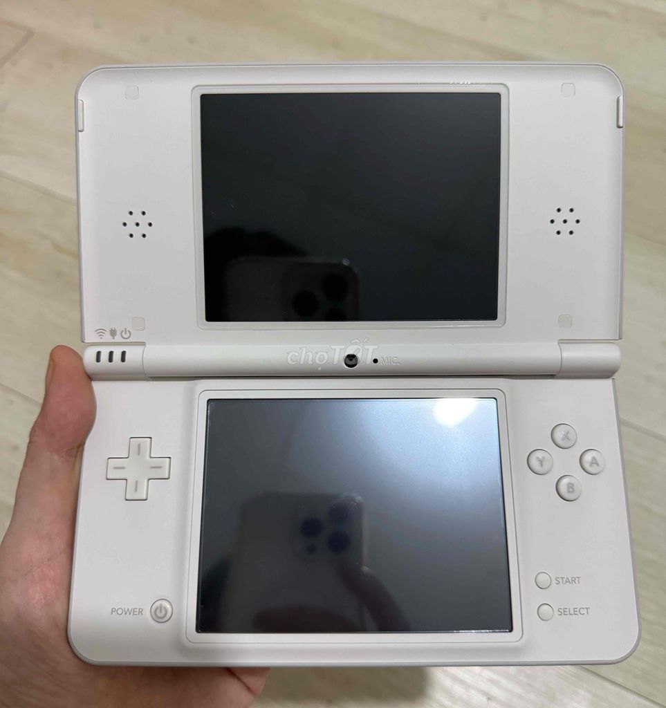 Máy chơi game Nintendo DSi LL Trắng. Mua bán Thiết bị chơi game tại Quận Gò Vấp Tp Hồ Chí Minh được đăng bởi Trang hình 1