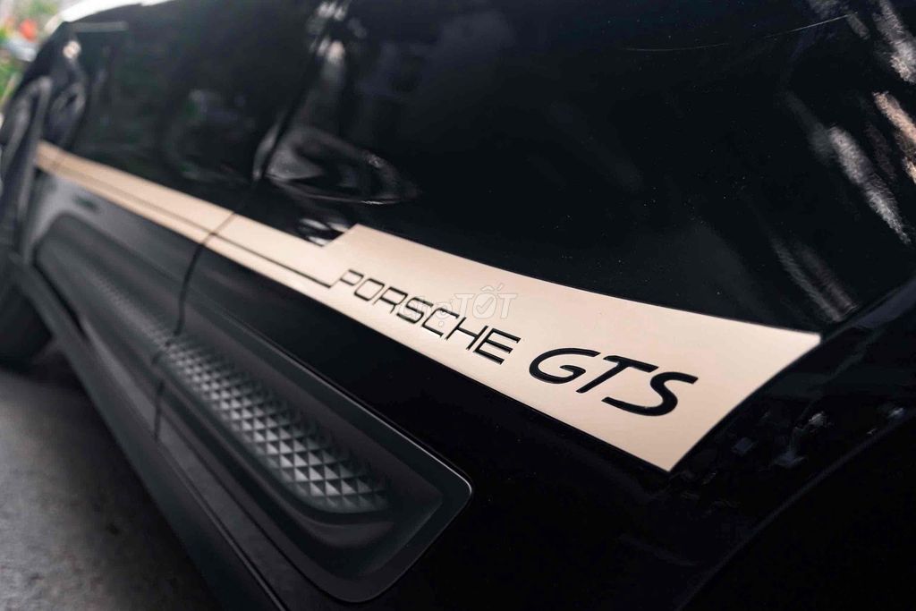 LONG ANH AUTO về Porsche Macan model 2022 👍. Mua bán Ô tô tại Quận 7 Tp Hồ Chí Minh được đăng bởi LongAnh AuTo  hình 16