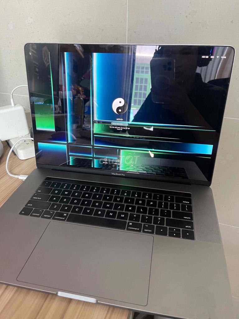 Apple Macbook Pro 2017 i7 16GB/512GB. Mua bán Laptop tại Quận Ngũ Hành Sơn Đà Nẵng được đăng bởi chào mấy a hình 1