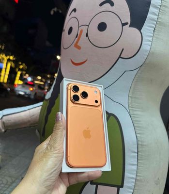 Apple iPhone 17PM 256GB Cam