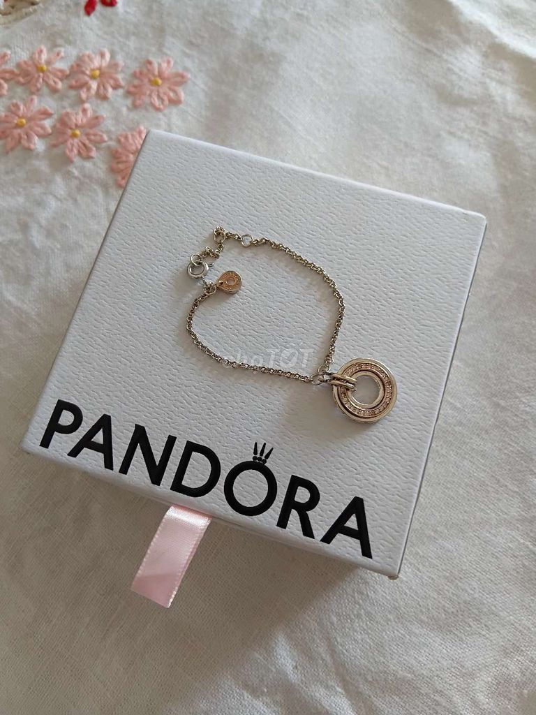 Lắc tay Pandora nữ. Mua bán Phụ kiện thời trang khác tại Huyện Mang Thít Vĩnh Long được đăng bởi Nhii Trinh hình 1