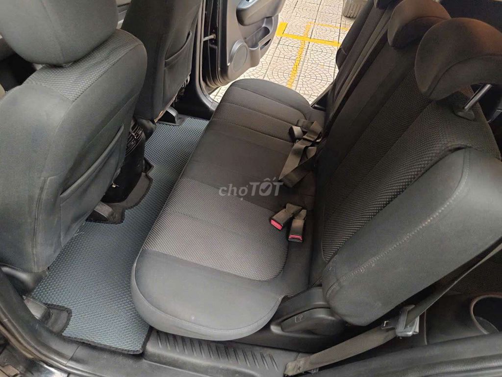 Kia Carens 2009 SX 2.0 AT - 15000 km. Mua bán Ô tô tại Quận Cầu Giấy Hà Nội được đăng bởi Hà Châu Tuyền hình 11