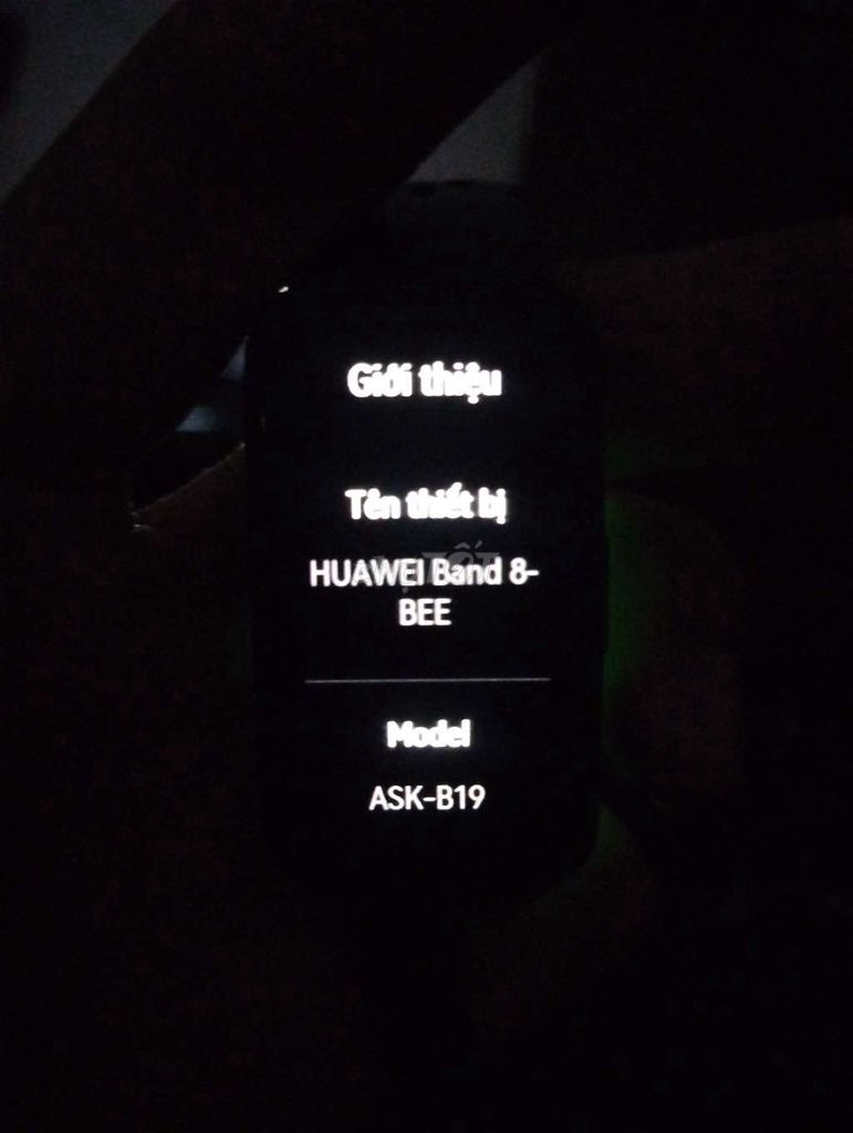 Đồng hồ thông minh Huawei band 8-Bee(bán kèm sạc)