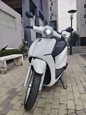 Xe máy điện DATBIKE QUANTUM S3 2025 Trắng. Mua bán Xe điện tại Quận Tân Phú Tp Hồ Chí Minh được đăng bởi Ivy Trần