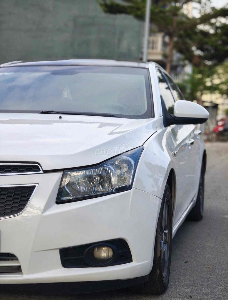 Cruze dklđ 2012 siêu cọp  Tầm ti ền này mà đẹp này. Mua bán Ô tô tại Thành phố Thuận An Bình Dương được đăng bởi Đỗ Đức Huy hình 5