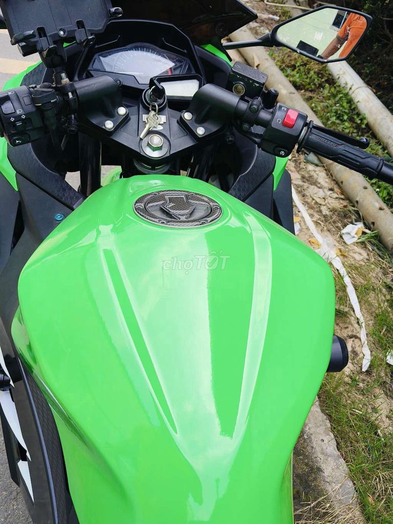 Kawasaki Ninja 300 2015 chính chủ siêu đẹp. Mua bán Xe máy tại Thành phố Thủ Đức Tp Hồ Chí Minh được đăng bởi HIỆP AN MOTO 233 QUỐC LỘ 13 CŨ HIỆP BÌNH PHƯỚC THỦ ĐỨC  hình 13