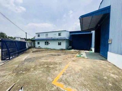 CHO THUÊ XƯỞNG TÂN UYÊN GẦN TP.MỚI 1800m2. Cho thuê văn phòng, mặt bằng kinh doanh tại Thị xã Tân Uyên Bình Dương được đăng bởi Sang