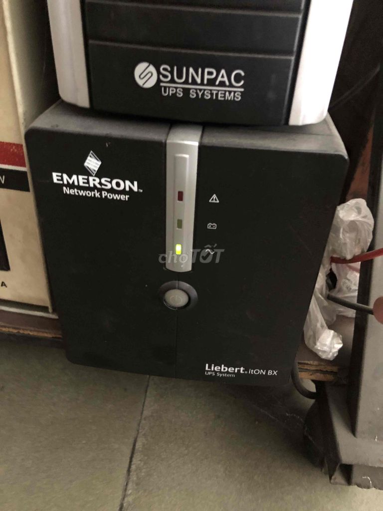 ups bộ lưu điện emerson 1000VA k bình