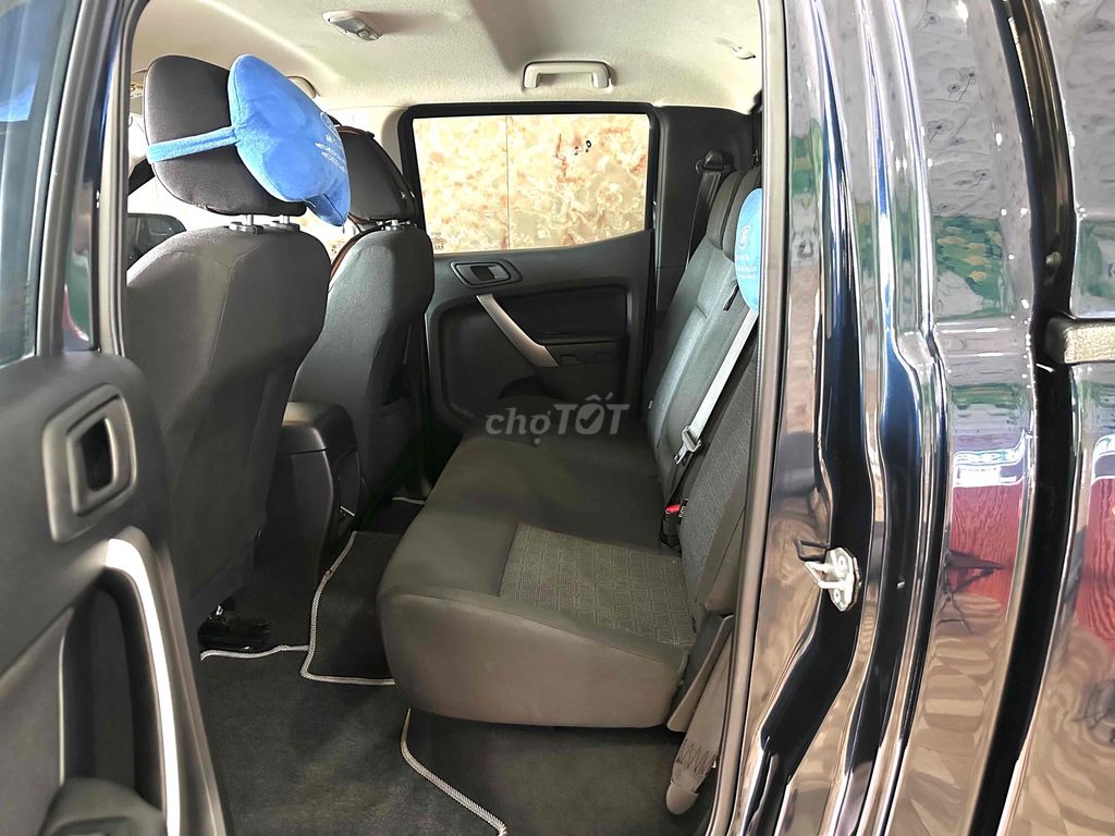 Ford Ranger 2020 XLS 2.2L 42000km. Mua bán Ô tô tại Thành phố Thuận An Bình Dương được đăng bởi Đạt Cầm Đồ hình 5
