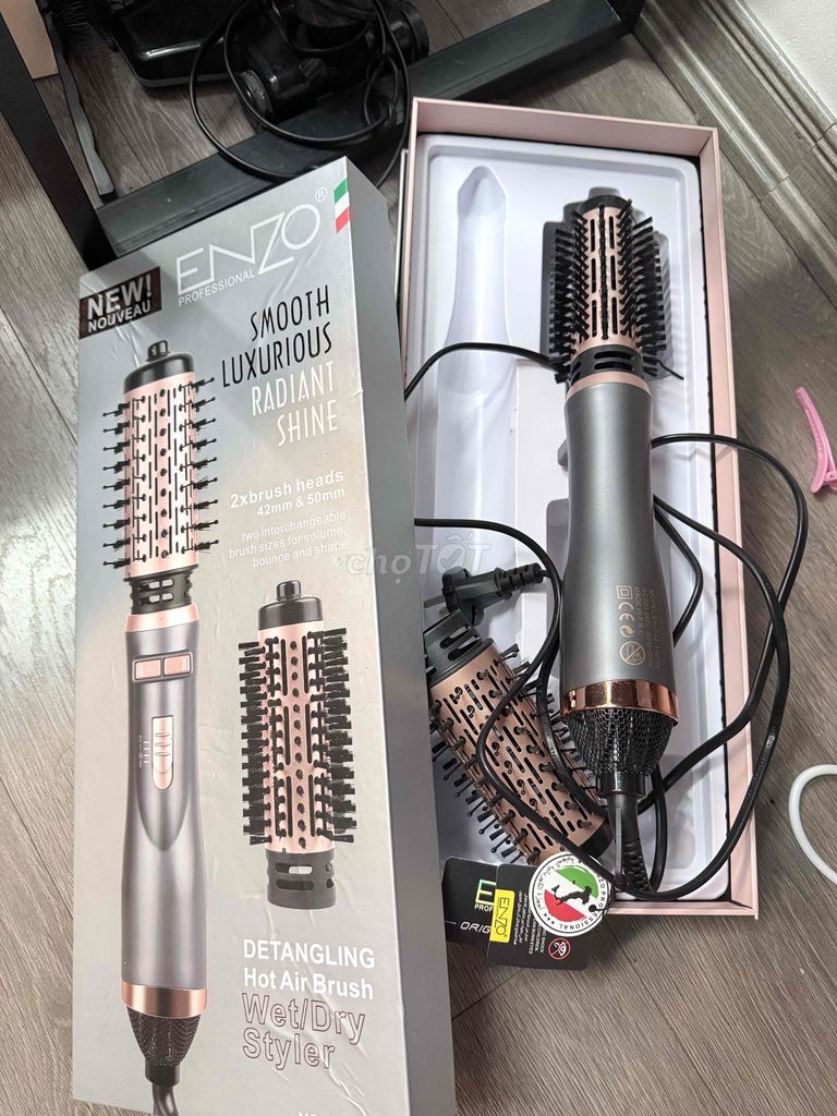 Máy tạo kiểu tóc ENZO Hot Air Brush. Mua bán Phụ kiện thời trang khác tại Quận Đống Đa Hà Nội được đăng bởi Thiện vàng hình 1