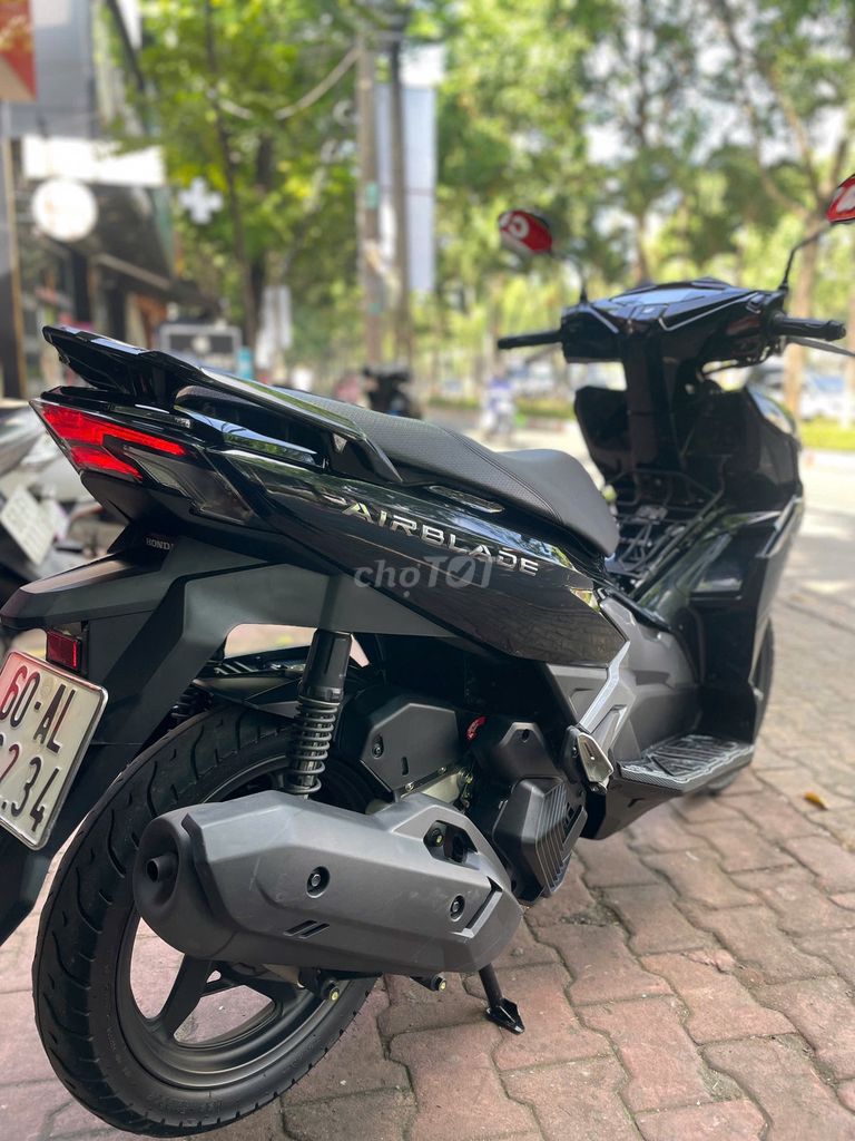 Honda Air Blade 125 2024 Đen 7000 km. Mua bán Xe máy tại Thành phố Biên Hòa Đồng Nai được đăng bởi Phương nguyễn  hình 6