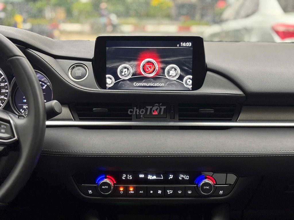 Mazda 6 2024 2.0 Premium TCCC 8400 km. Mua bán Ô tô tại Quận 8 Tp Hồ Chí Minh được đăng bởi Cửa hàng ô tô cũ TRUST CARS hình 15