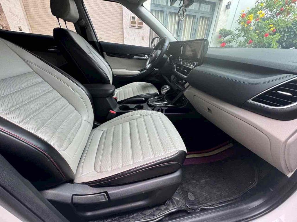 Kia Seltos 2022 Premium 1.4 AT - 34000 km. Mua bán Ô tô tại Quận Gò Vấp Tp Hồ Chí Minh được đăng bởi Thái Tiên hình 4