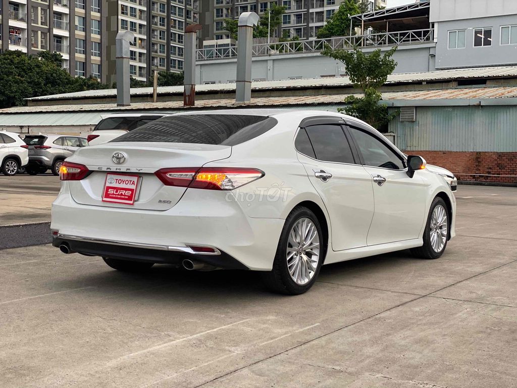 Toyota Camry 2021 2.5Q - 63000 km VAT 100%. Mua bán Ô tô tại Quận Bình Thạnh Tp Hồ Chí Minh được đăng bởi Toyota Sure hình 6