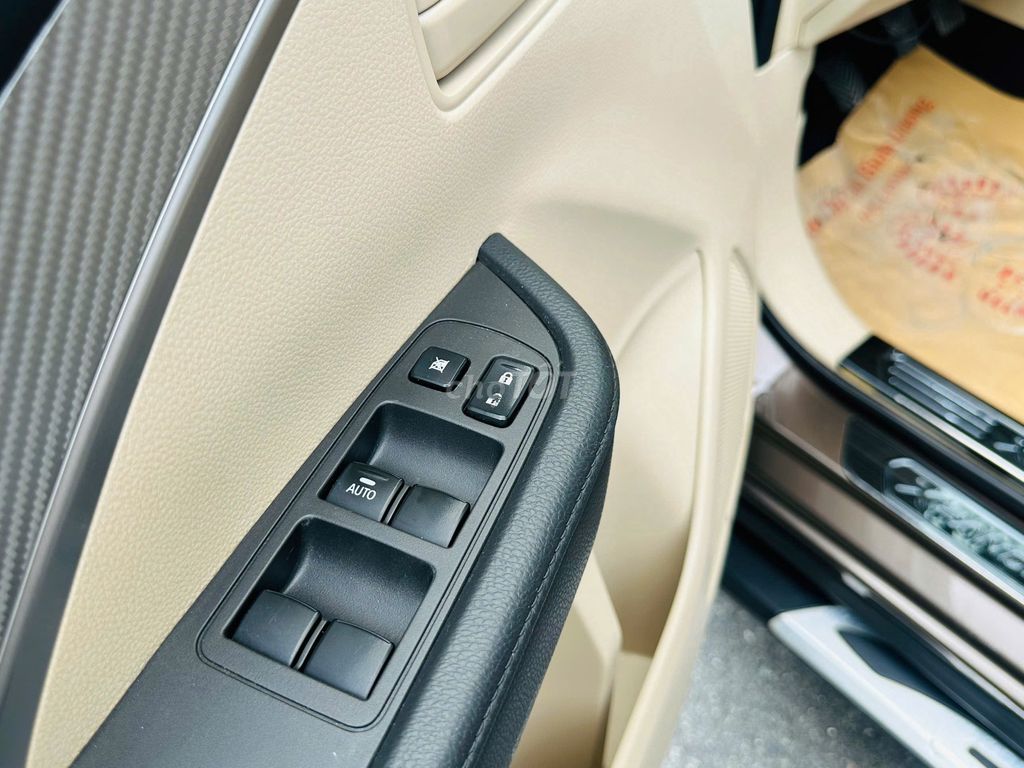 Mitsubishi Xpander 2019 1.5MT 24000 km. Mua bán Ô tô tại Thành phố Dĩ An Bình Dương được đăng bởi Siêu Thị Ô Tô Bình Dương  hình 9