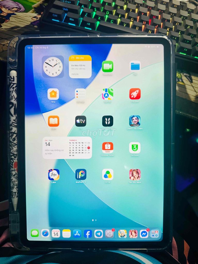 Apple iPad Pro 2018 256GB kèm Bút Pencil 2. Mua bán Máy tính bảng tại Quận Nam Từ Liêm Hà Nội được đăng bởi Hoàng Văn Thắng hình 1