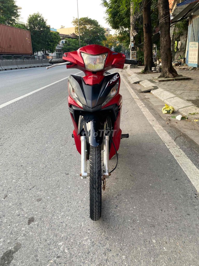 Honda Wave 110i, красно-черный, инжектор