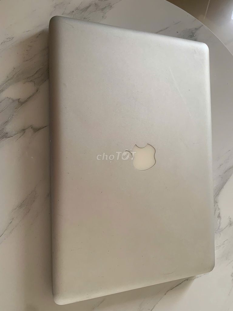 Apple Macbook Pro 2010 Bạc. Mua bán Laptop tại Thành phố Thủ Đức Tp Hồ Chí Minh được đăng bởi Nguyễn Xuân Trường hình 1