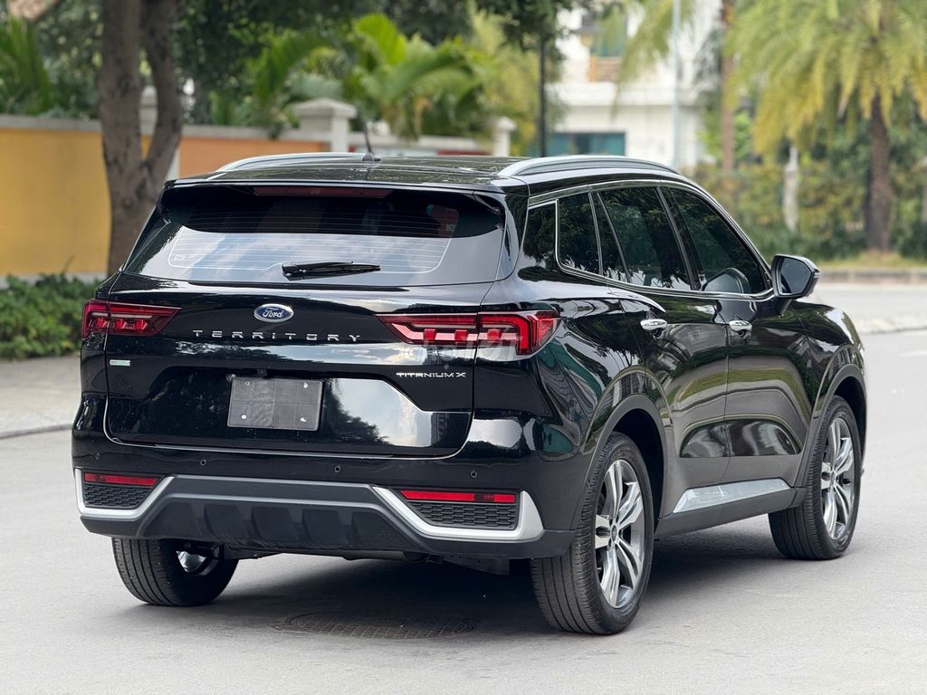 Ford Territory X 2025 Đen. Mua bán Ô tô tại Quận Long Biên Hà Nội được đăng bởi PHÚC LÂM  AUTO hình 4