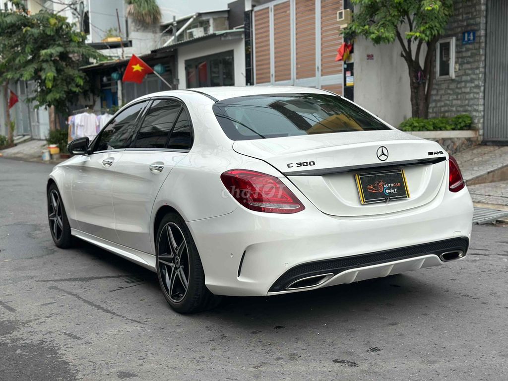 Mercedes Benz C Class 2016 C300 AMG - 99000 km. Mua bán Ô tô tại Quận 7 Tp Hồ Chí Minh được đăng bởi Thông Sport  hình 14