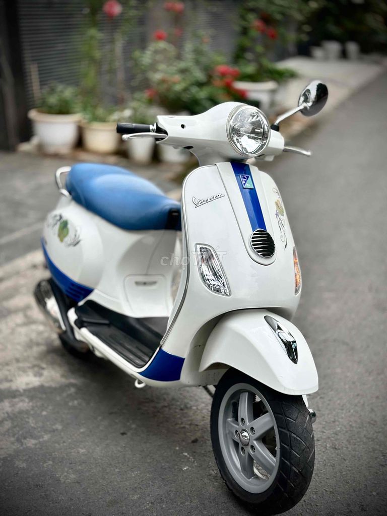 🌈 Vespa 125 ie Fi Phun Xăng Chất Xe Zin Siêu Đẹp