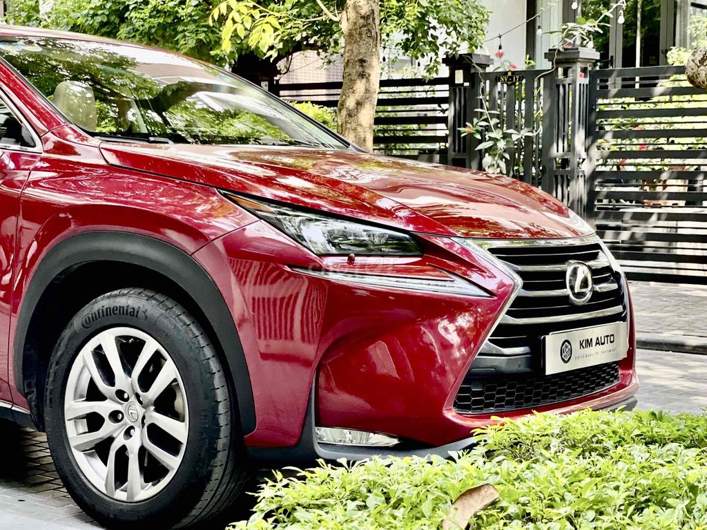 Lexus NX200T 2016 Màu Đỏ - 95000 km. Mua bán Ô tô tại Quận Thanh Xuân Hà Nội được đăng bởi Trần Trí Cường hình 4