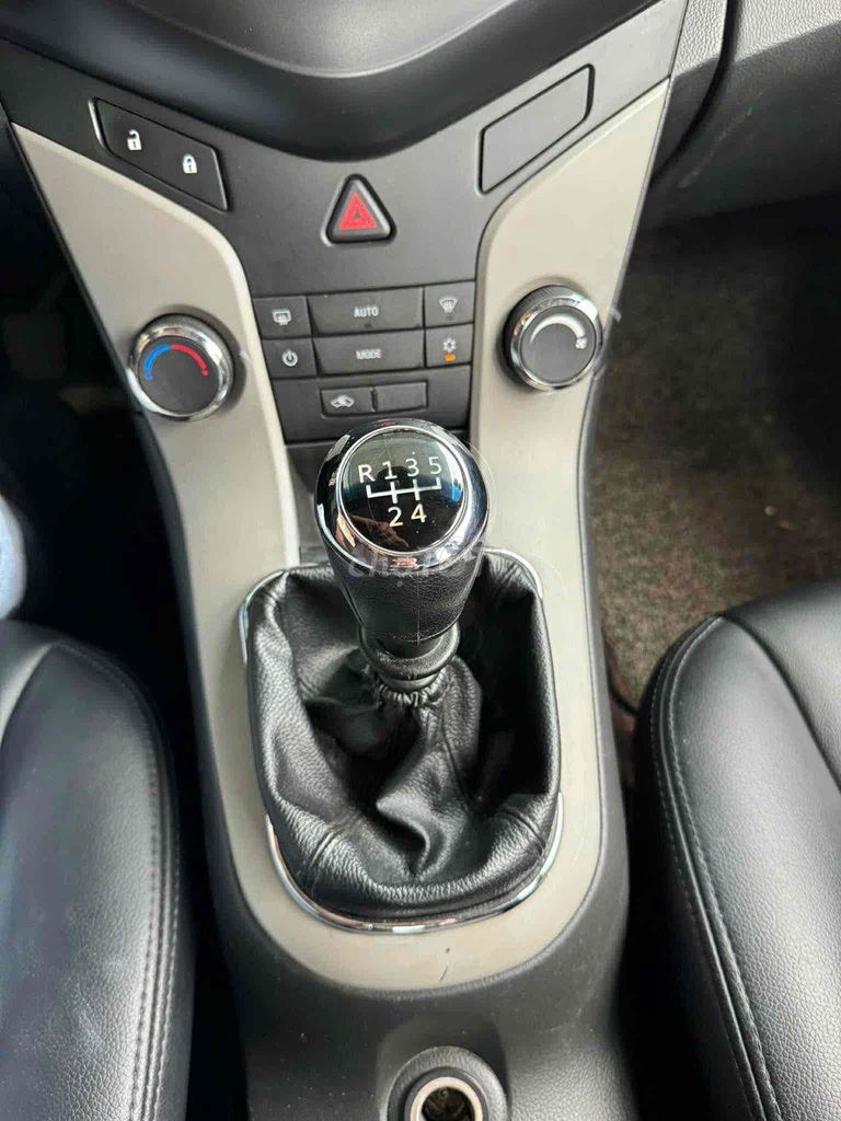 Chevrolet Cruze 2013 - 84000 km. Mua bán Ô tô tại Huyện Trảng Bom Đồng Nai được đăng bởi minh hình 15