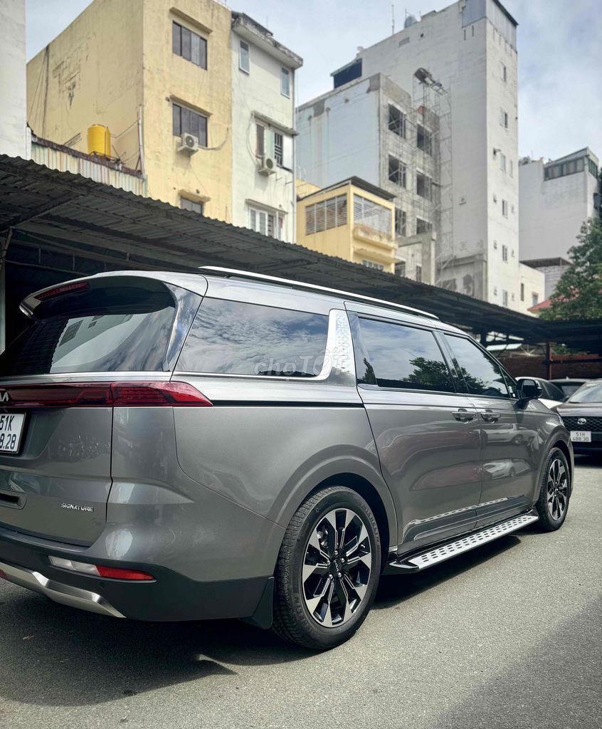 Kia Carnival 2022 Signature Xám 40.000 km. Mua bán Ô tô tại Quận Phú Nhuận Tp Hồ Chí Minh được đăng bởi Nghĩa Trần hình 7