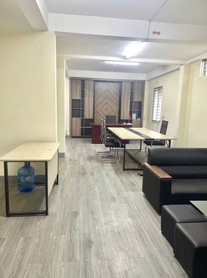 Cho thuê văn phòng 5tr/ tháng 100m2, 7 đường Lê Lợi, TP Vinh, Nghệ An. Cho thuê văn phòng, mặt bằng kinh doanh tại Thành phố Vinh Nghệ An được đăng bởi Lê Sơn