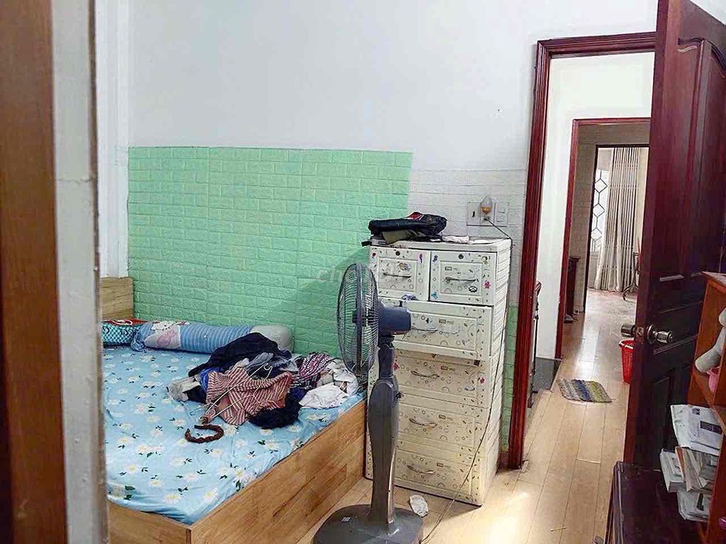 NHÀ [ 4 x 18] 1 lầu (3 PN,2WC) ,hẻm 7m ,ĐƯỜNG SỐ 18 —PHAN ĐĂNG GIẢNG
