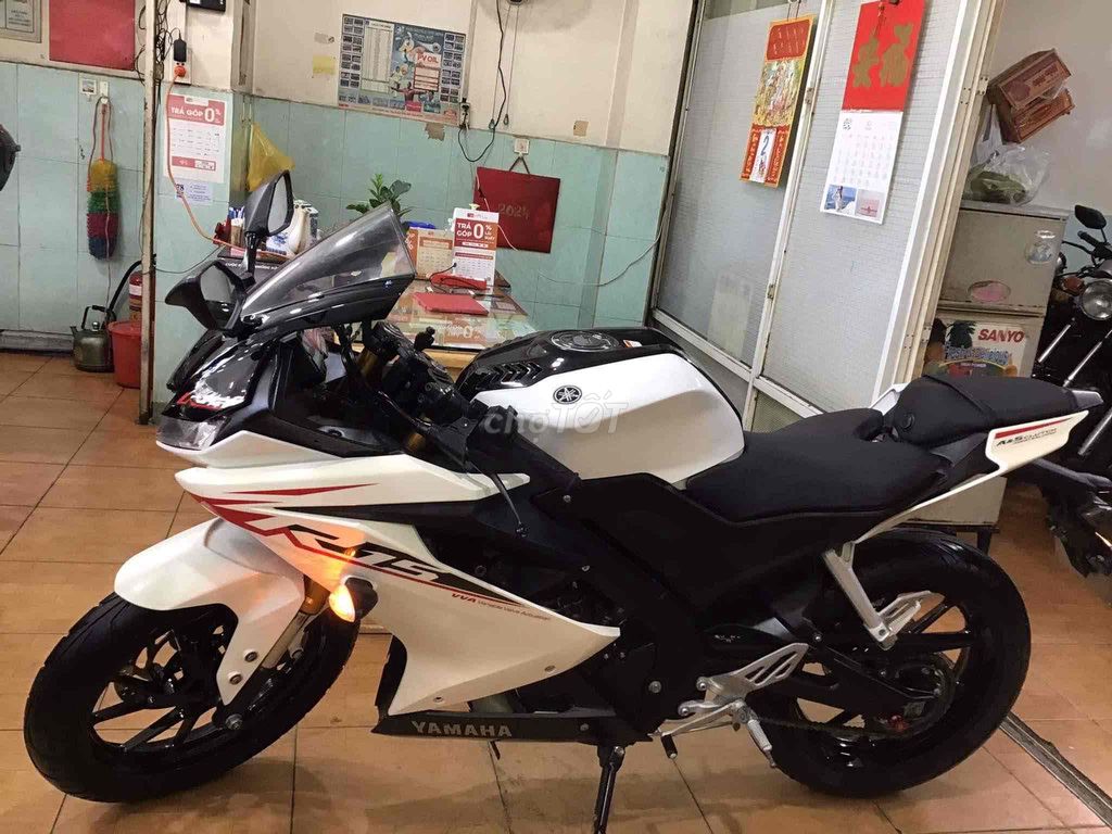 YAMAHA   R15 V3 150.ĐK 2024.ODO 9K.CỰC ĐẸP.ZIN100%