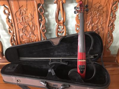 thanh lý violin sv130 yamaha