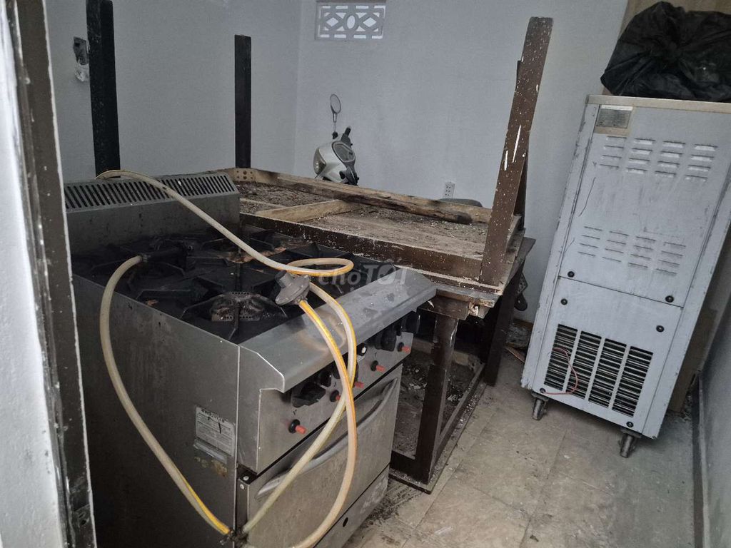 Bếp gas công nghiệp Berjaya có nướng. Mua bán Bếp, lò, đồ điện nhà bếp tại Quận Ngũ Hành Sơn Đà Nẵng được đăng bởi thuận hình 1