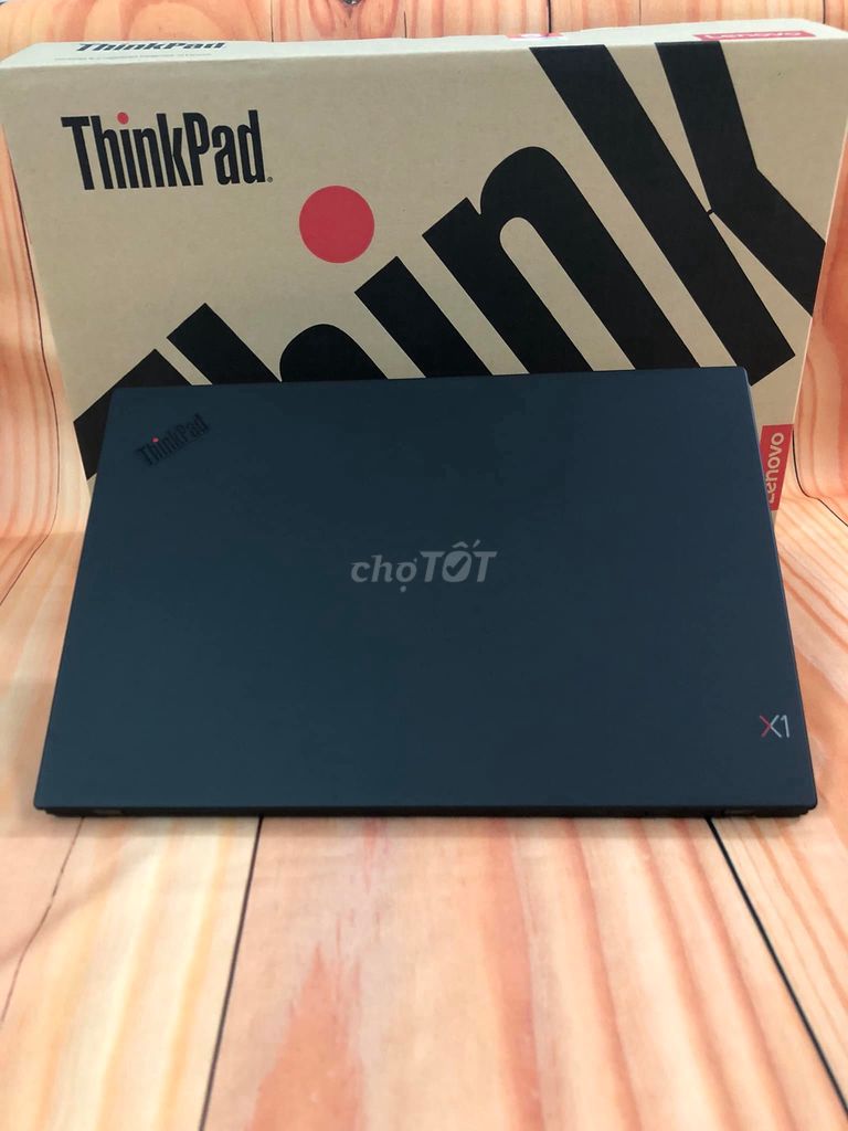 Thinkpad X1 Carbon Gen 6 I7 8650U,QHD 2K sáng đẹp