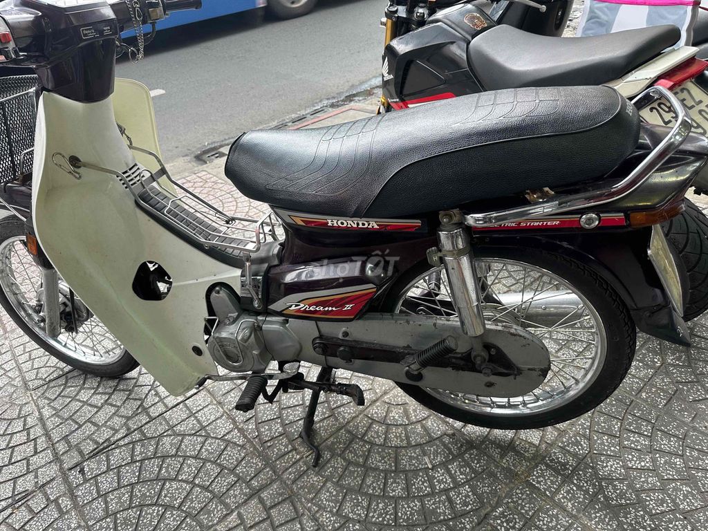 Dream Thái 1997. xe còn đẹp. BSTP cavet đầy đủ. Mua bán Xe máy tại Quận Bình Thạnh Tp Hồ Chí Minh được đăng bởi Lê Nhân hình 3