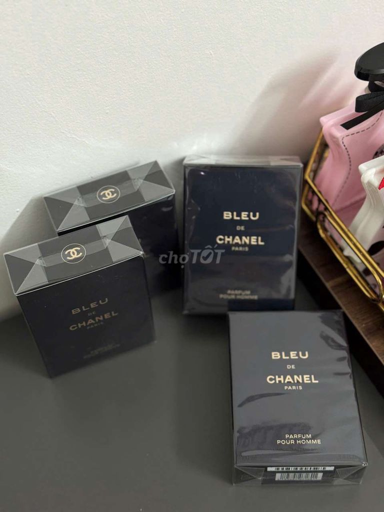 Chanel nước hoa nam ạ