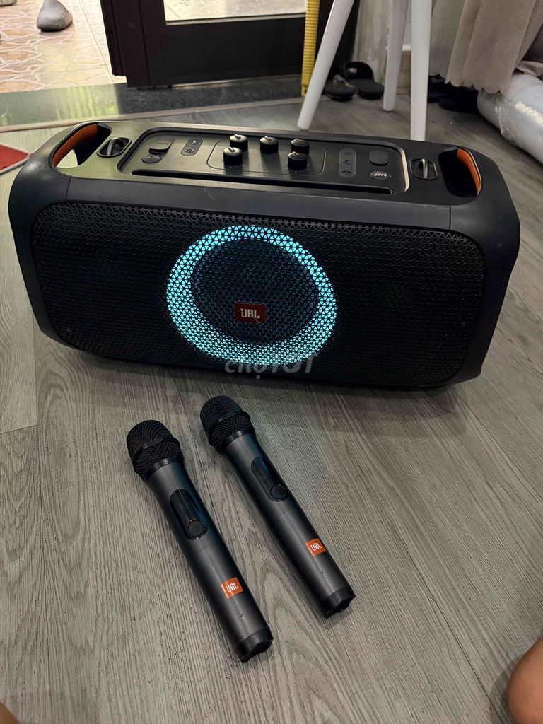 Loa karaoke JBL Partybox On-The-Go Đen 100W. Mua bán Tivi, Âm thanh tại Quận Thanh Khê Đà Nẵng được đăng bởi Tuấn Lĩnh hình 1