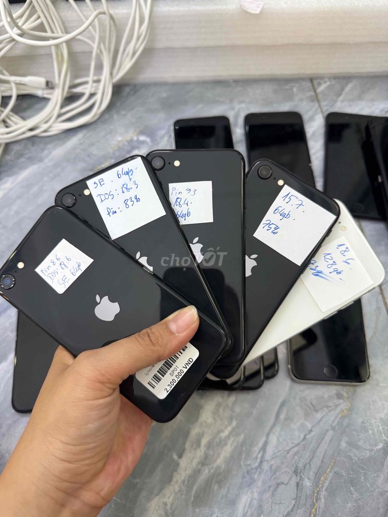 Apple iPhone SE 64Gb thanh lí  sl. Mua bán Điện thoại tại Quận 4 Tp Hồ Chí Minh được đăng bởi Phan Pha hình 1