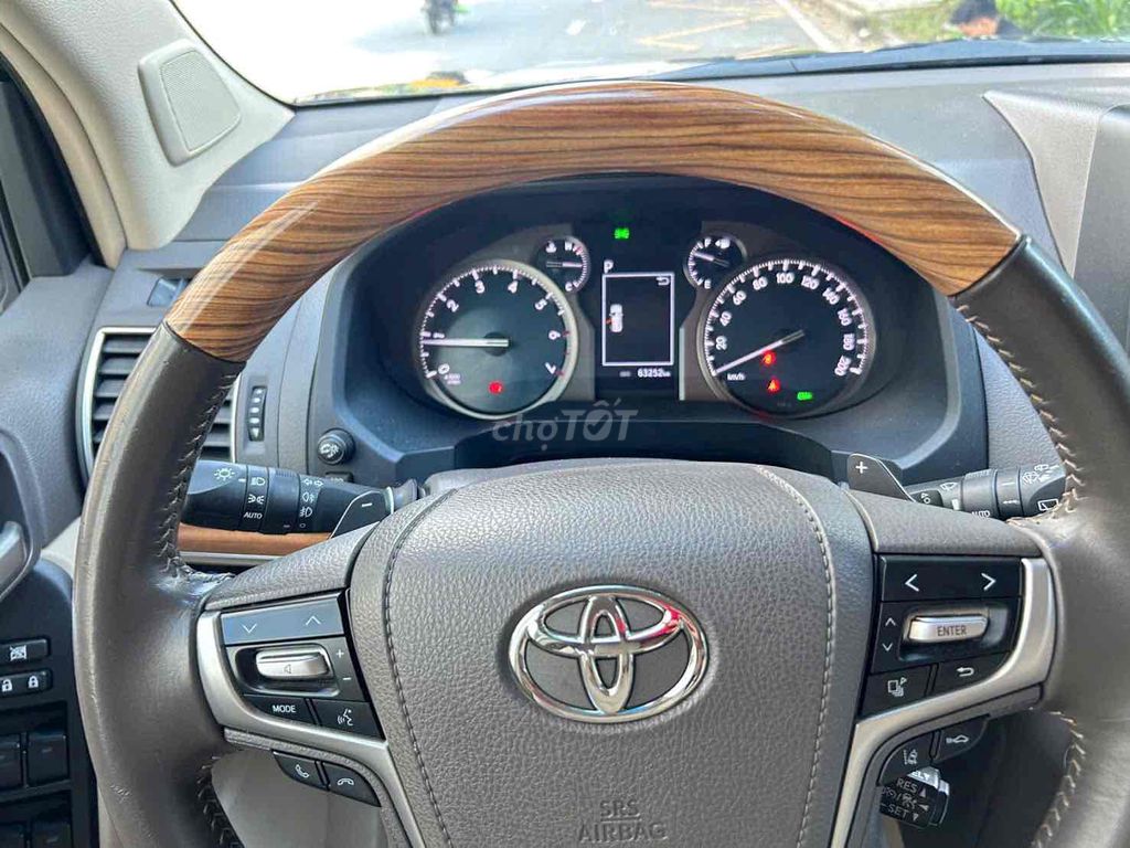 Toyota Land Cruiser Prado 2022 - 65000 km. Mua bán Ô tô tại Quận 7 Tp Hồ Chí Minh được đăng bởi Tài  hình 9