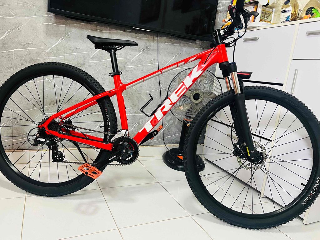 Trek Malin 5 Size M Đỏ 99% NHẬP KHẨU USA. Mua bán Xe đạp tại Quận Bình Thạnh Tp Hồ Chí Minh được đăng bởi Nick Xanh hình 3