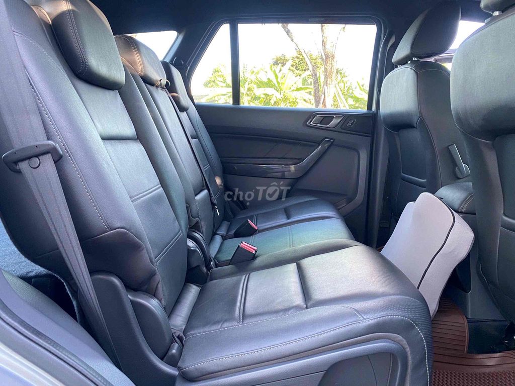 Ford Everest Titanium 2.2L 2016 dk 2017 xe 1 chủ. Mua bán Ô tô tại Quận Gò Vấp Tp Hồ Chí Minh được đăng bởi ANH KIET AUTO hình 6