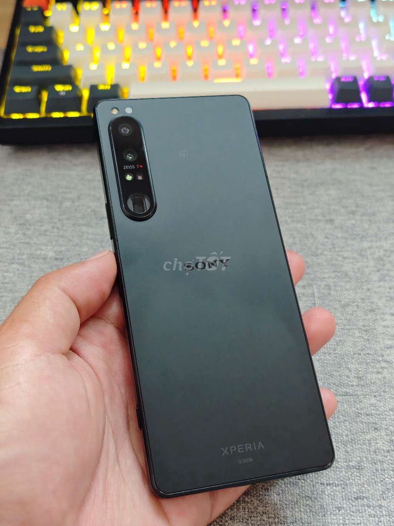 Sony Xperia 1 IV Đen 2 sim Đã sử dụng. Mua bán Điện thoại tại Quận Bình Thạnh Tp Hồ Chí Minh được đăng bởi Nguyen Anh hình 1